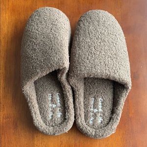 Brand new brown slippers